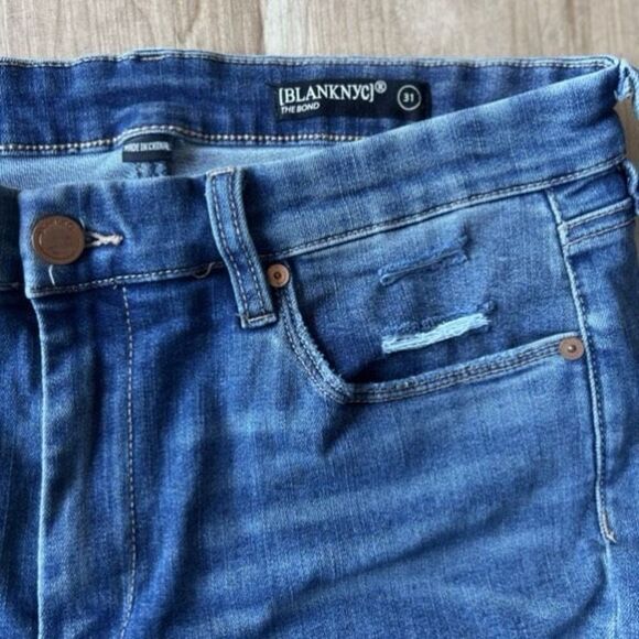 BLANKNYC the bond jeans - Picture 4 of 6